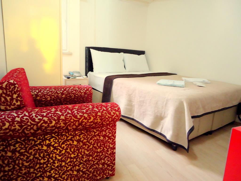 Simge Hotel Istanbul Exteriör bild