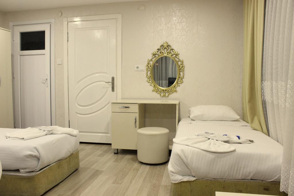 Simge Hotel Istanbul Rum bild