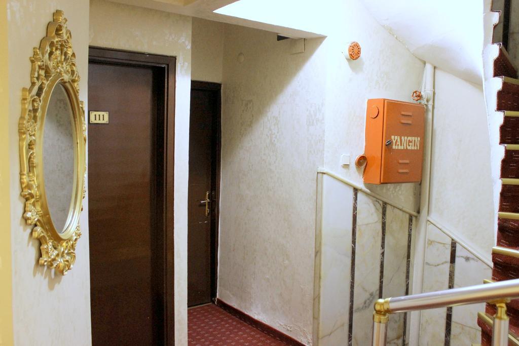 Simge Hotel Istanbul Exteriör bild