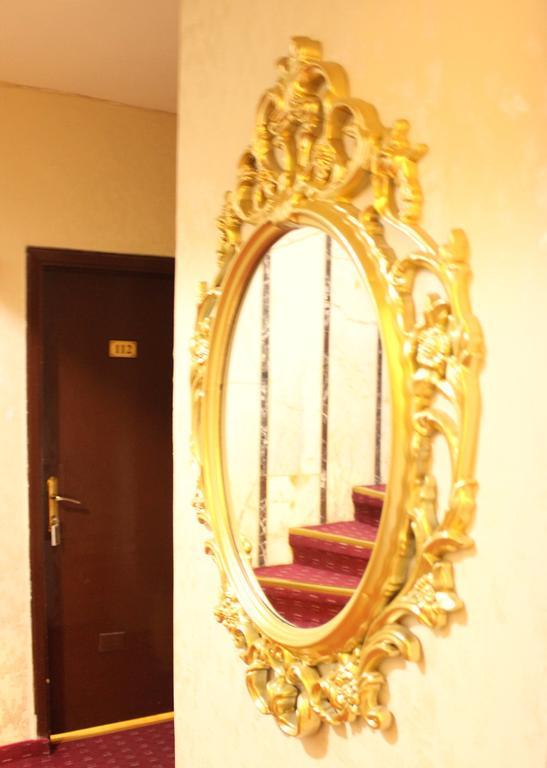Simge Hotel Istanbul Exteriör bild